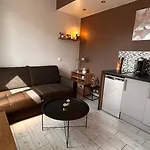 Mini Et Espace Exterieur 3*