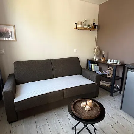 Bed & Breakfast Mini Et Espace Extérieur